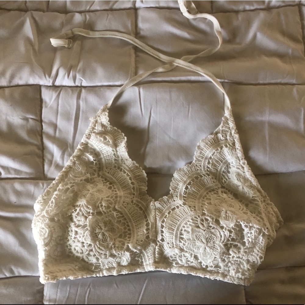 Off White Bralette/Top Size Medium!