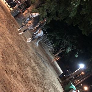 Meet your Posher, Cesar