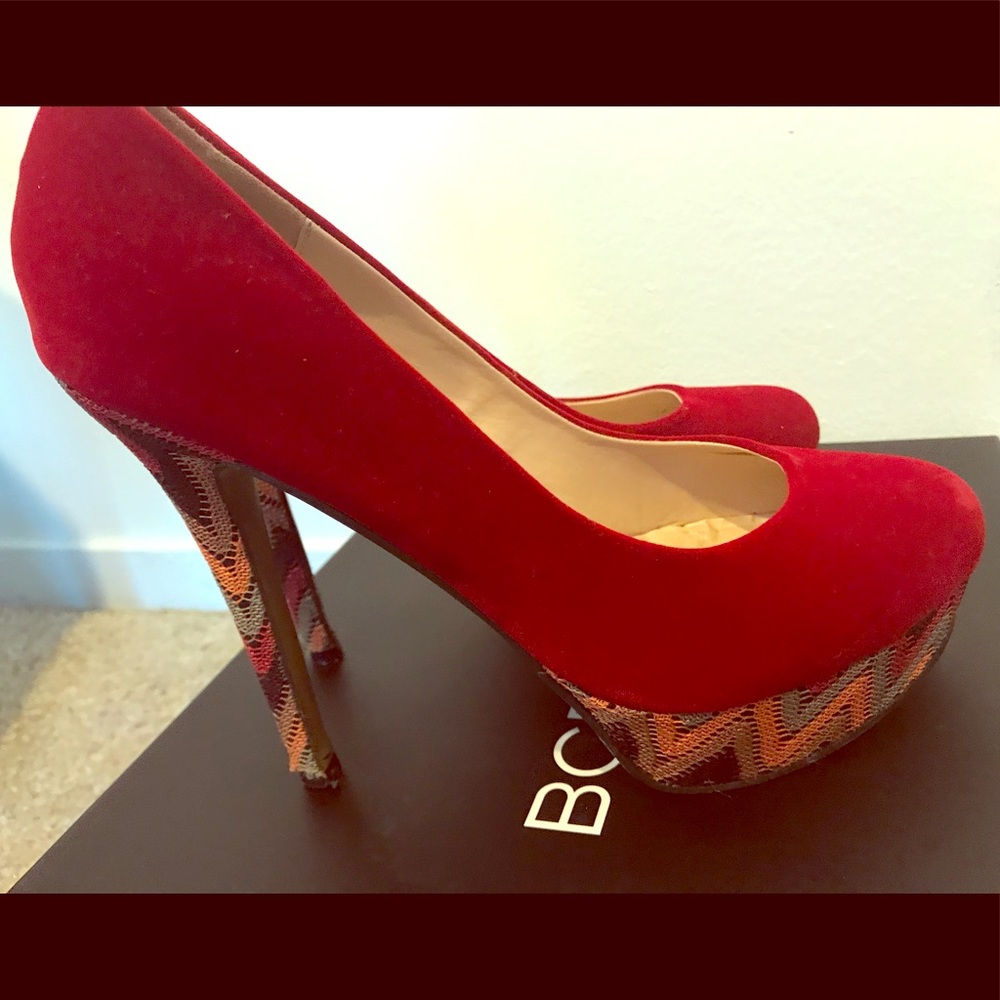 👠Red suede heels 👠