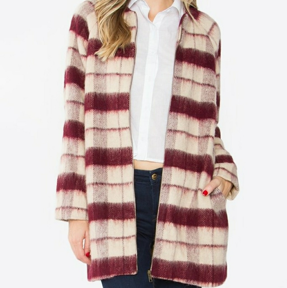 Women’s Plaid Burgundy and Beige Coat - Picture 4 of 4