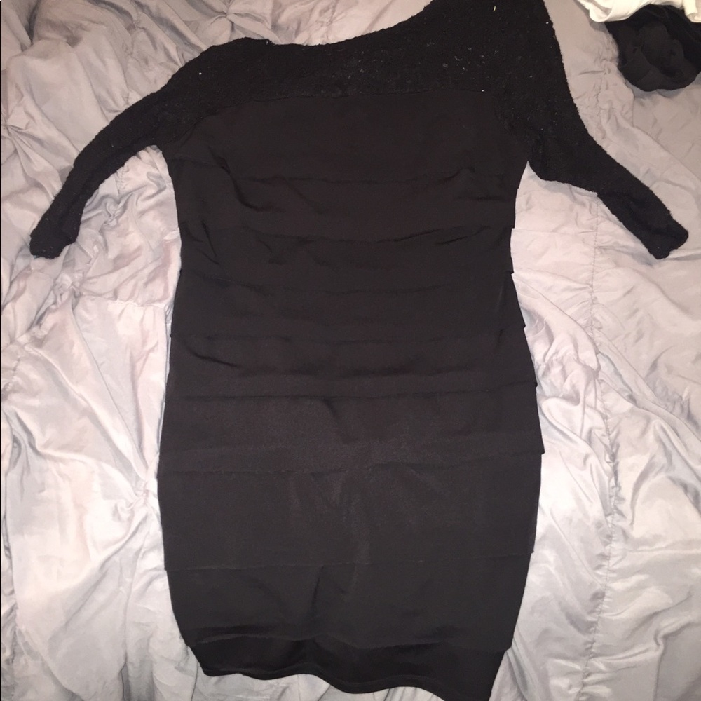 Slim black dress size 8