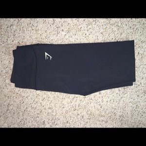 Black gymshark leggings