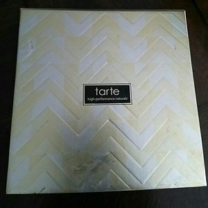 Tarte High-Performance Naturals.