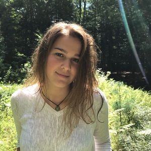 Meet your Posher, Carolyn