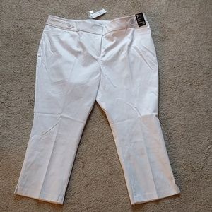 NWT straight leg crop pants