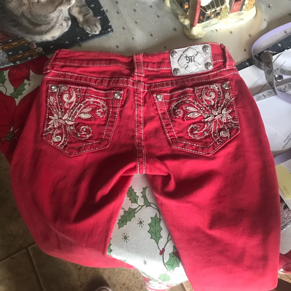 Size 26 red miss me jeans!
