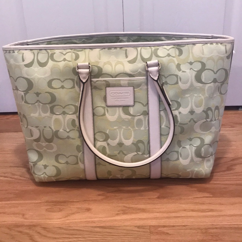 Large Coach overnight bag