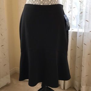 Chaps black jersey trumpet flared skirt ladies M