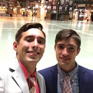 Meet your Posher, Dylan