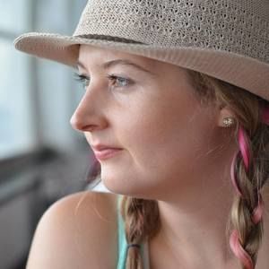 Meet your Posher, Rebecca