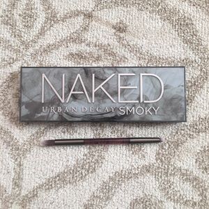 Naked Smokey Palette
