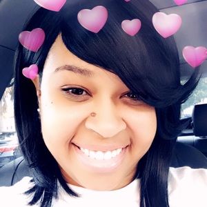 Meet your Posher, Tisha