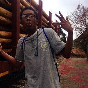 Meet your Posher, Dontavious