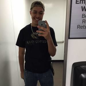 Meet your Posher, Cy