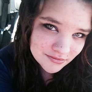 Meet your Posher, Cassandra