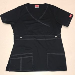 Dickies Black Scrub Top (Women’s)