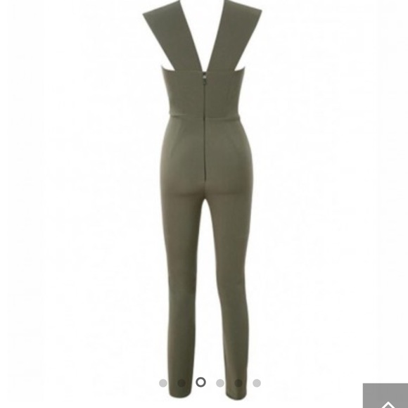 ❗️ONE LEFT ❗️L GREEN JUMPSUIT - Picture 3 of 3