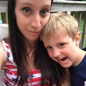 Meet your Posher, Tina