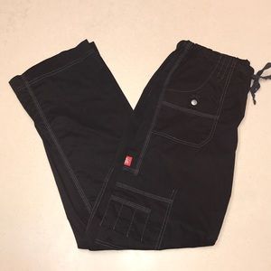 Dickies Black Scrub Bottom (Women’s)