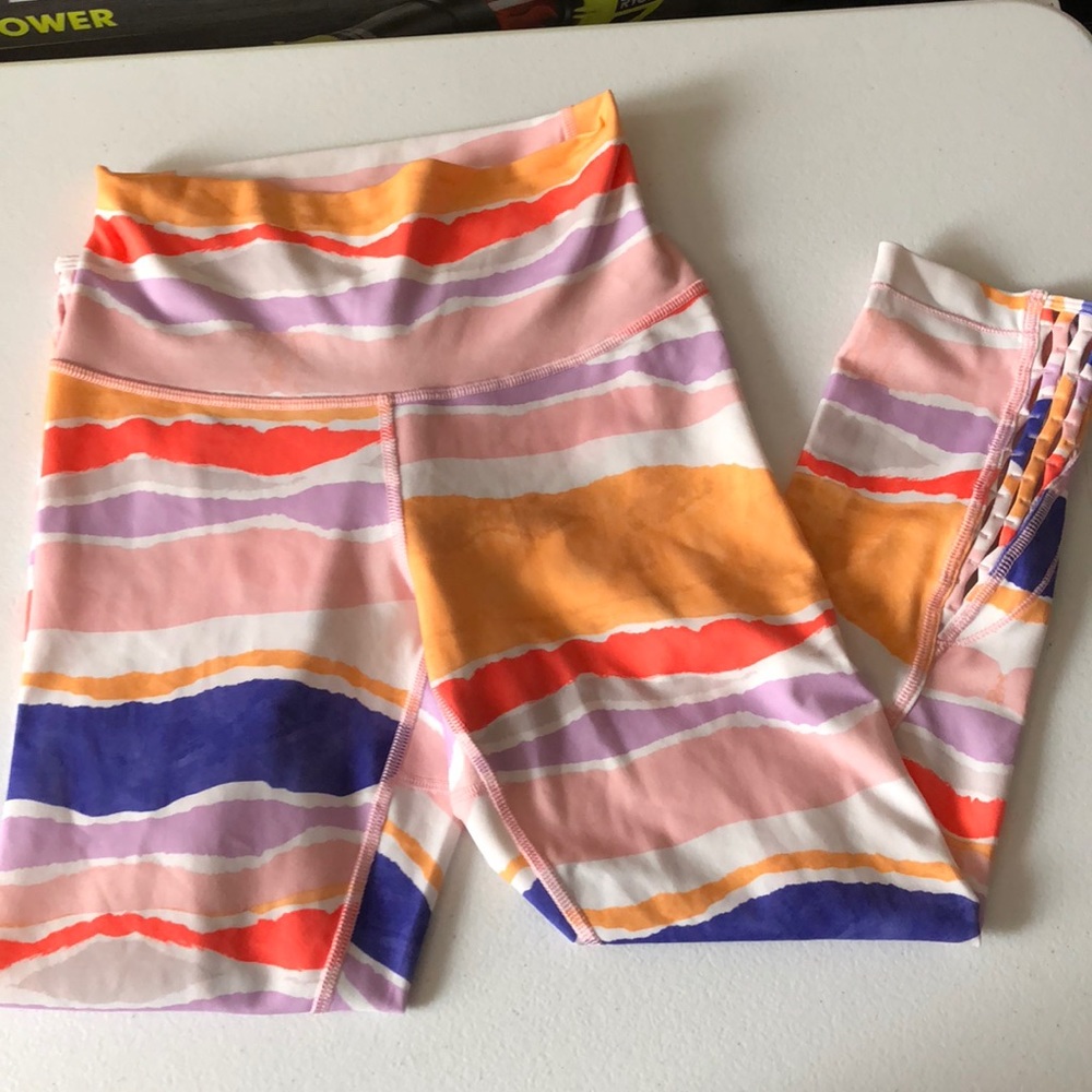 Lululemon Capri pants