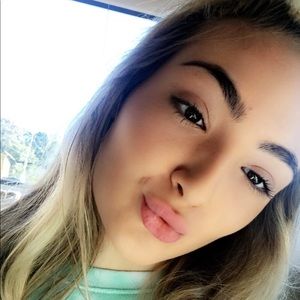 Meet your Posher, Zoey