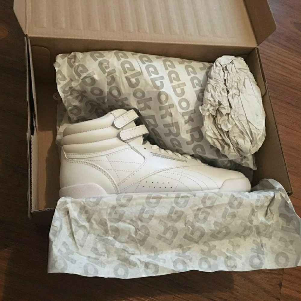 White hightop Reebok classics - Picture 1 of 5