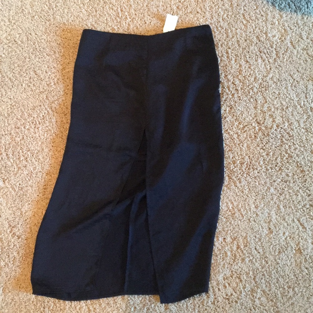 Donna Mizani Skirt (side slit)