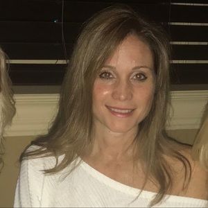 Meet your Posher, Dana