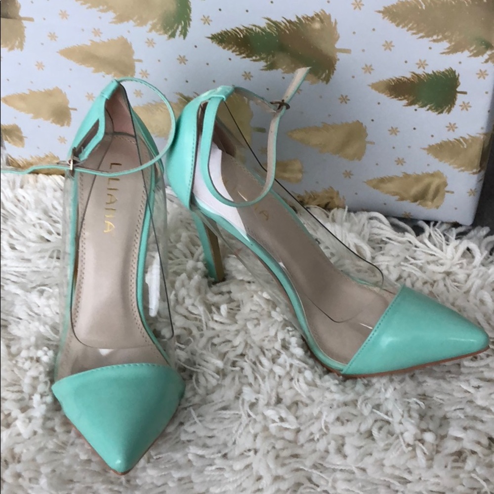 🛍🚨CLOSET CLEAR OUT❌ Pastel Green Perspex Pumps