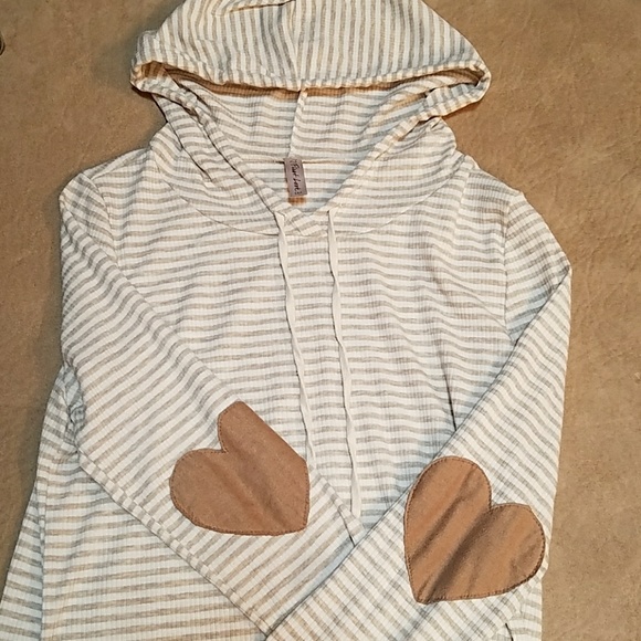 First Look Tops - First Look cream & tan striped hoodie, GUC