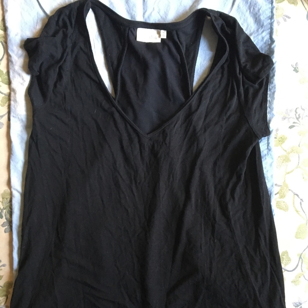 Deletta v neck cut out back mixed material t shirt
