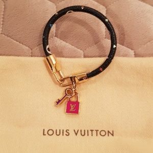 🚫SOLD🚫Authentic Louis vuitton luck it bracelet