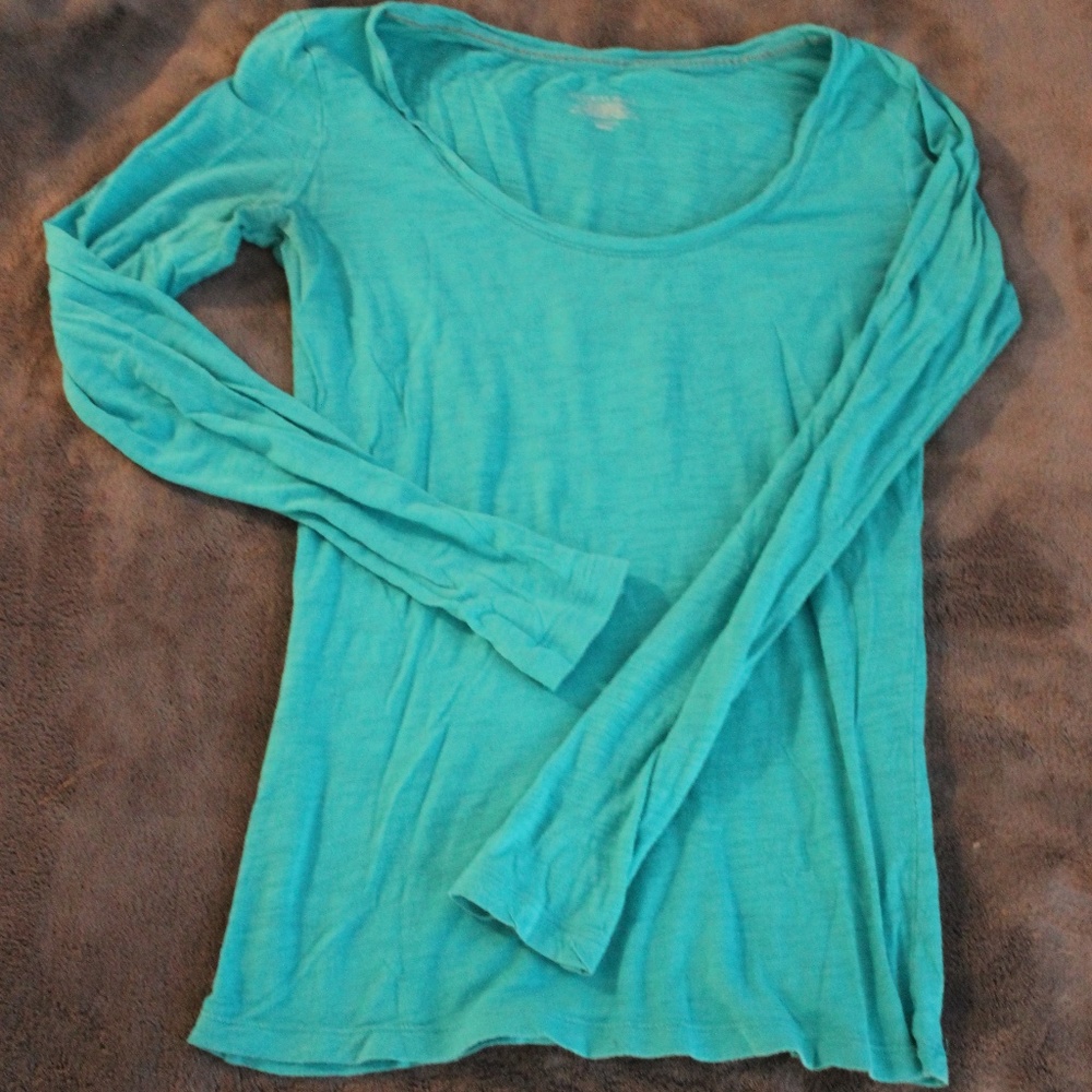 Victoria's Secret Long Sleeve Top