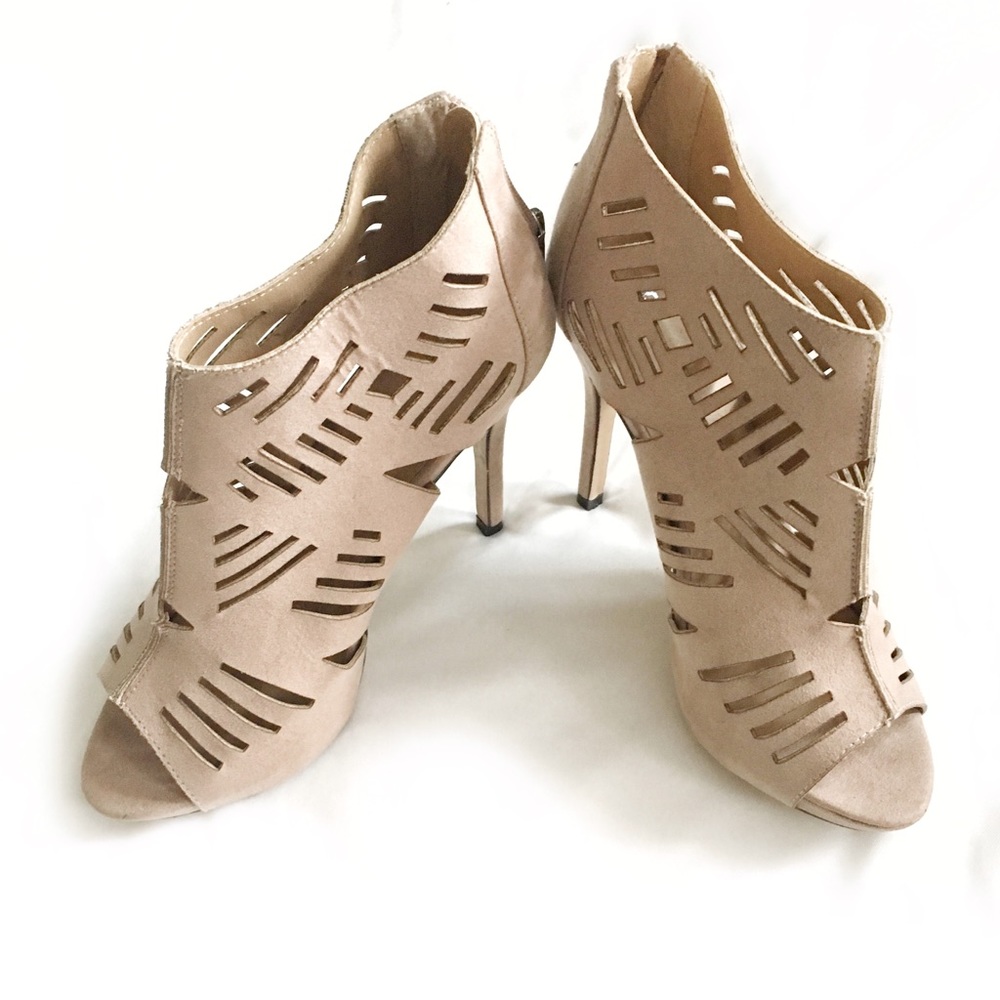 🎉NWOB ASOS Beige Open-toe Heel