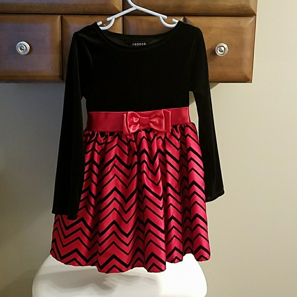 Little girls dress