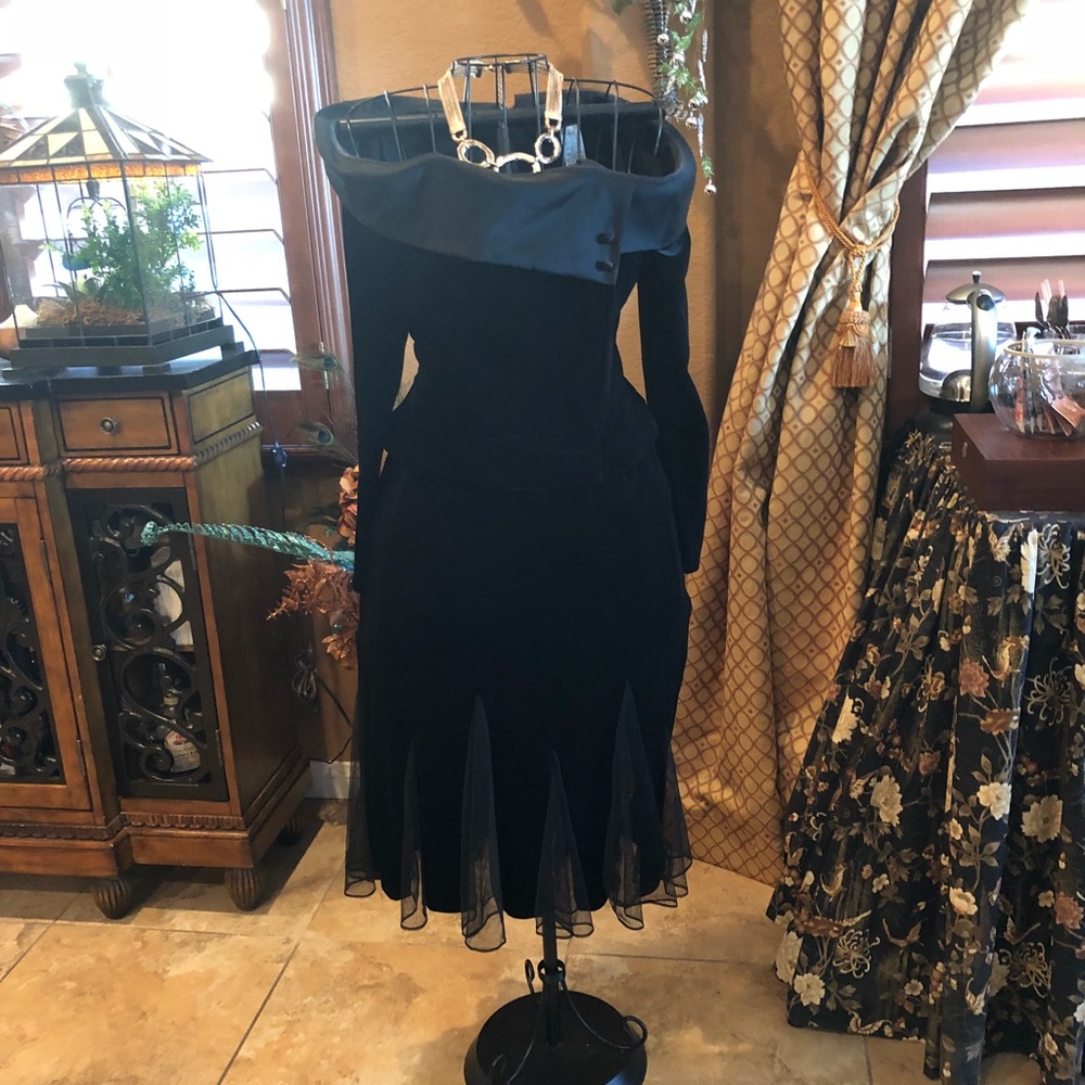 Gorgeous 2 piece evening dress