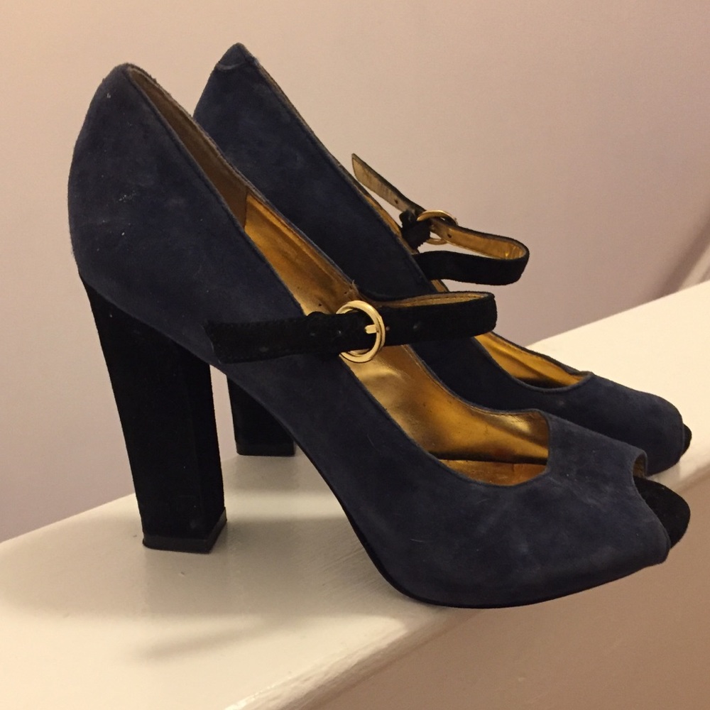 Nine West blue suede heels 6.5sz