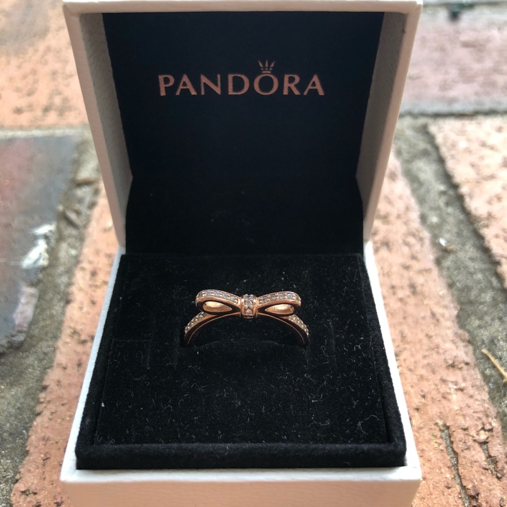 Pandora Bow Ring