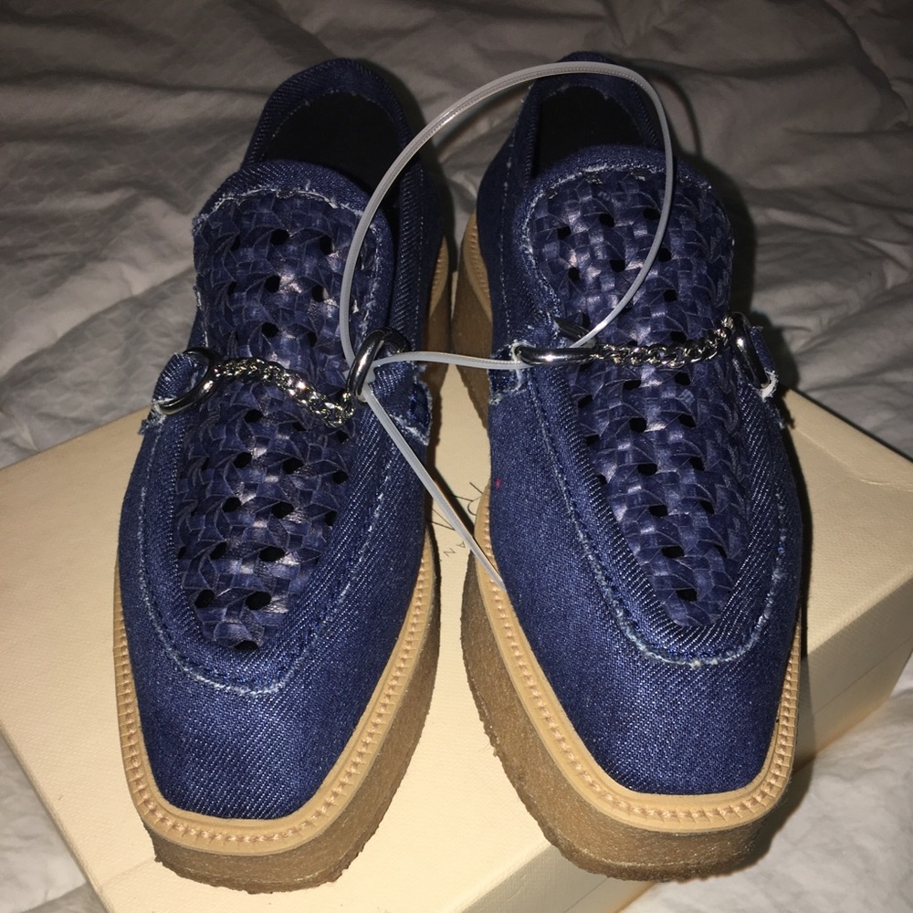 Stella McCartney Wedge size 38 brand new.