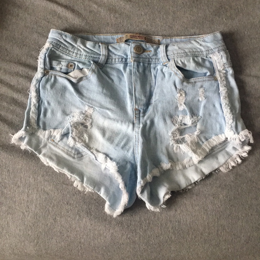 High waisted light wash denim shorts