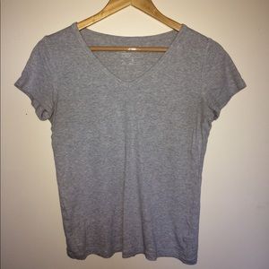 Gray V-neck Short Sleeve Shirt