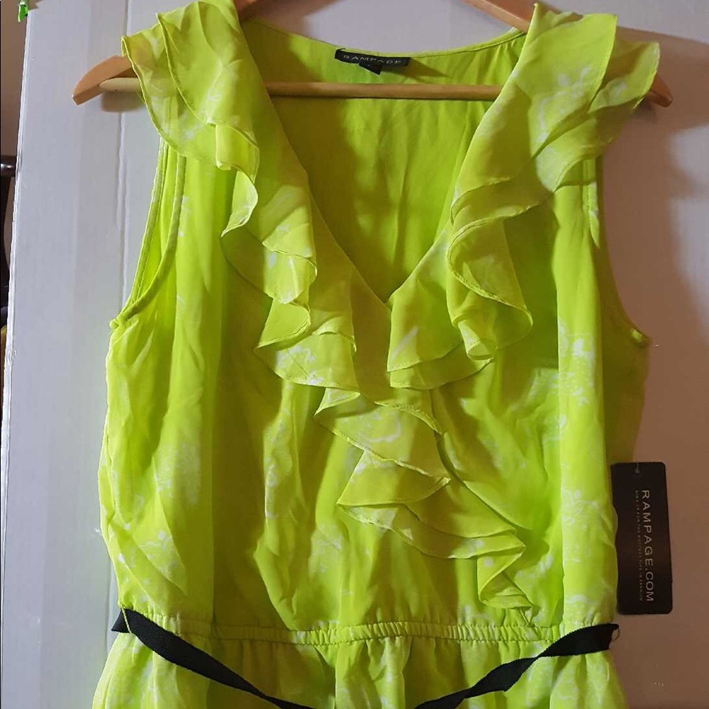 Rampage Juniors Green Blouse
