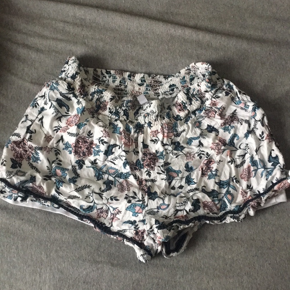 Cotton floral shorts