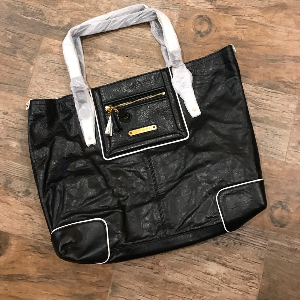 Juicy Couture Saturday Soiree Leather Tote New!