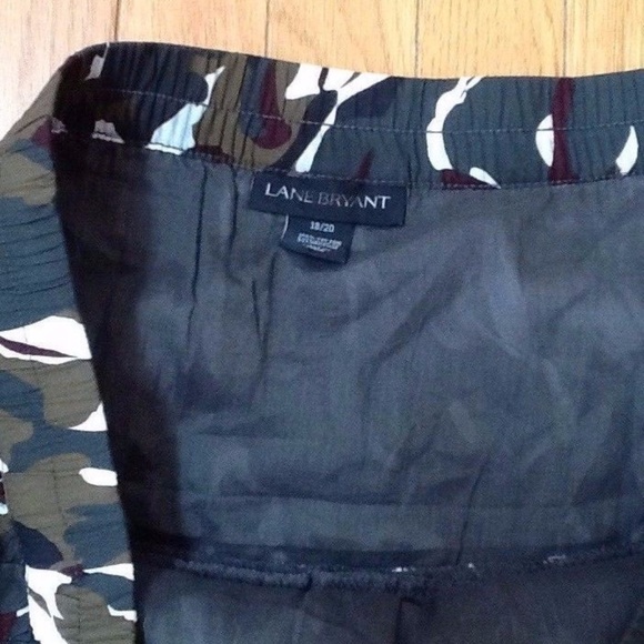 Lane Bryant SZ 18/20 Camouflage Green Tiered Skirt - Picture 4 of 5