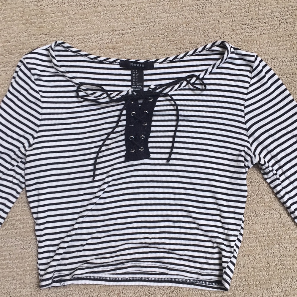Lace up long sleeve