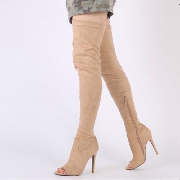 LAST One peeptoe Overknee boot in nude - Picture 5 of 7
