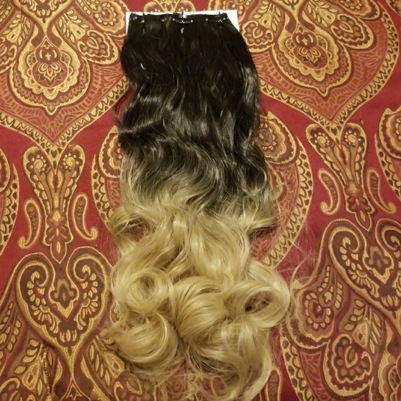 Ombre Blonde Full Head Clip in Extension main image 7