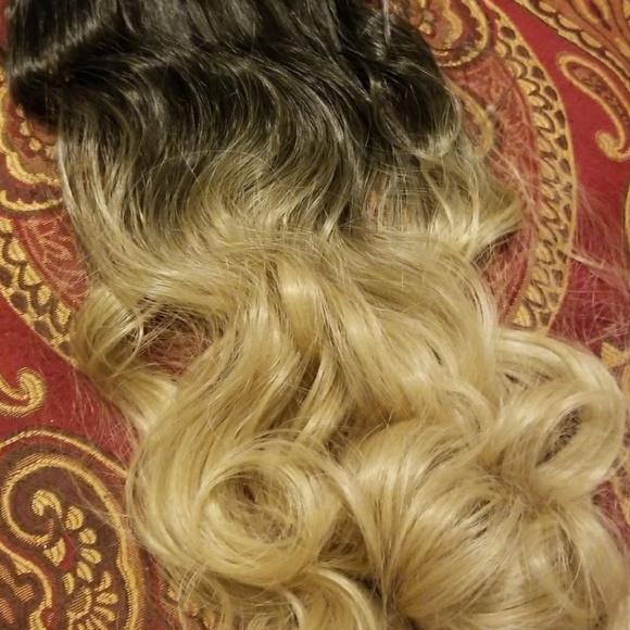 Ombre Blonde Full Head Clip in Extension main image 5