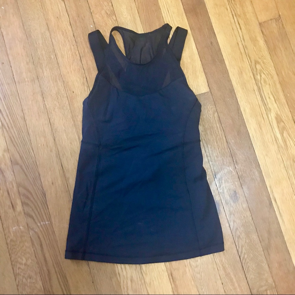 Lululemon Running In The City tank size 2